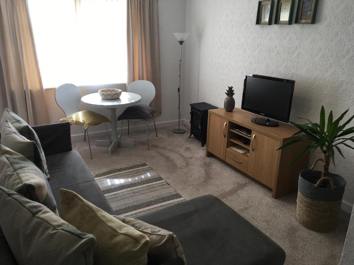 Mode - The Old School House Apartamento Lytham St Annes Exterior foto