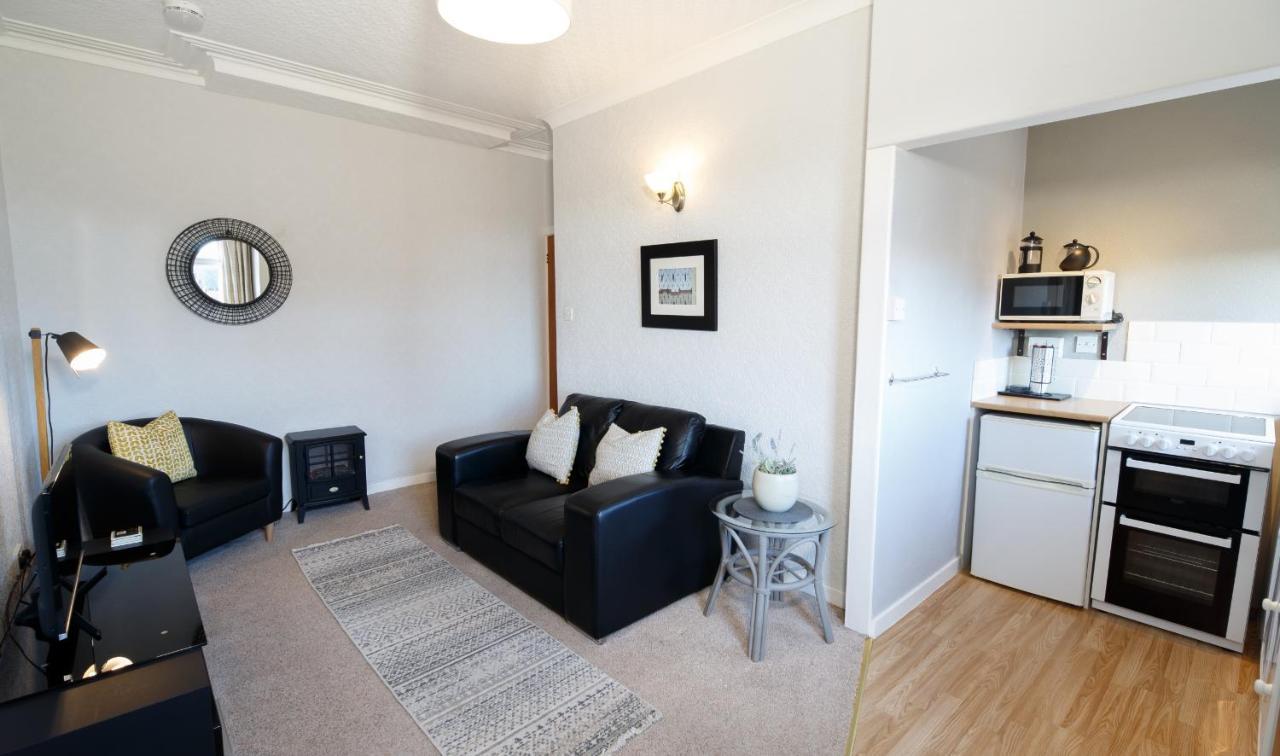Mode - The Old School House Apartamento Lytham St Annes Exterior foto