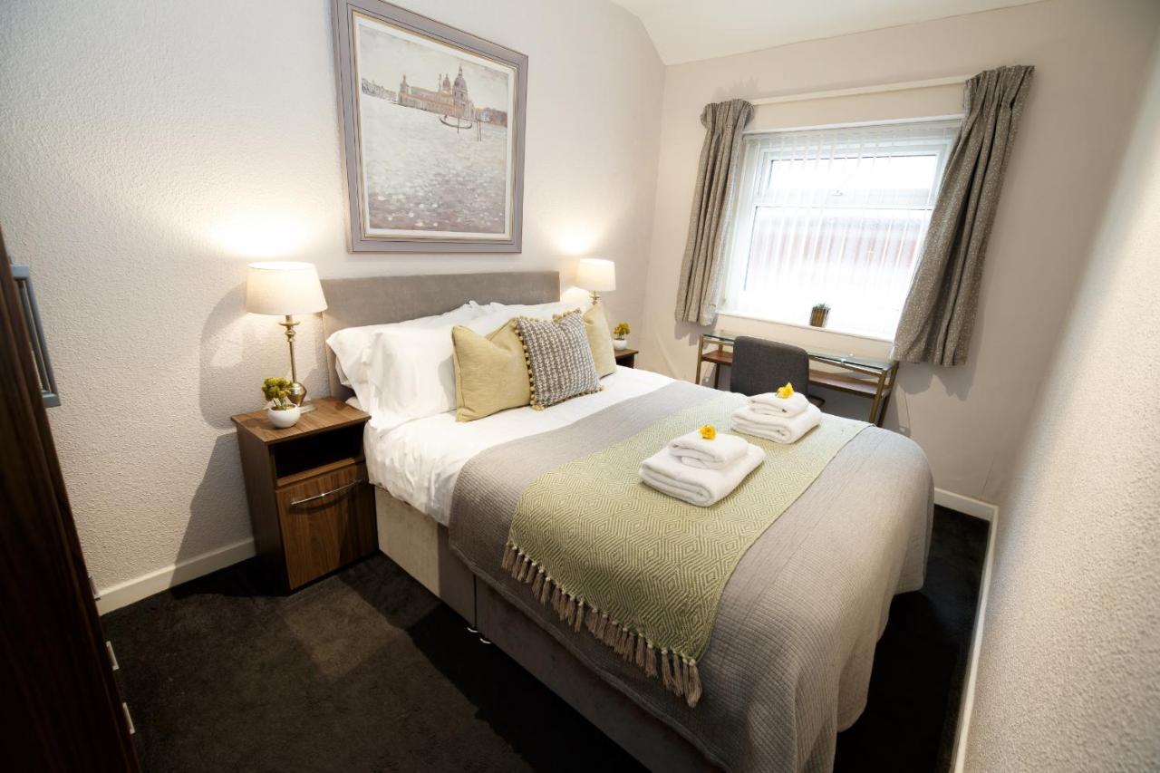 Mode - The Old School House Apartamento Lytham St Annes Exterior foto
