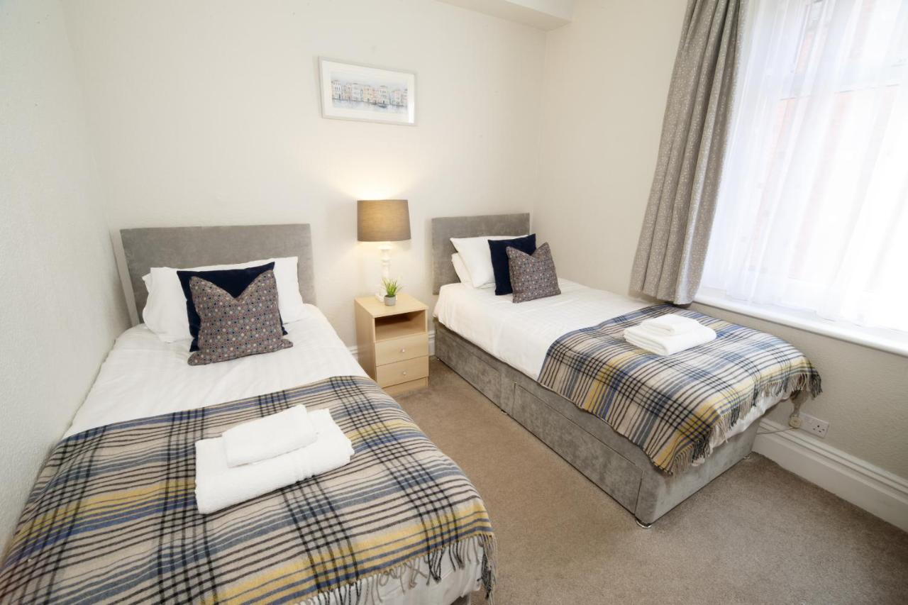 Mode - The Old School House Apartamento Lytham St Annes Exterior foto