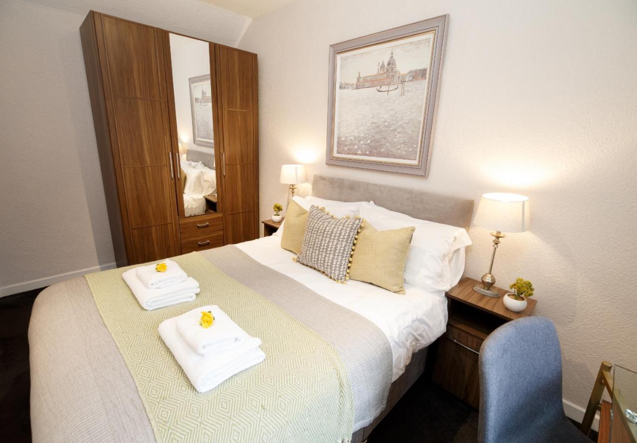 Mode - The Old School House Apartamento Lytham St Annes Exterior foto