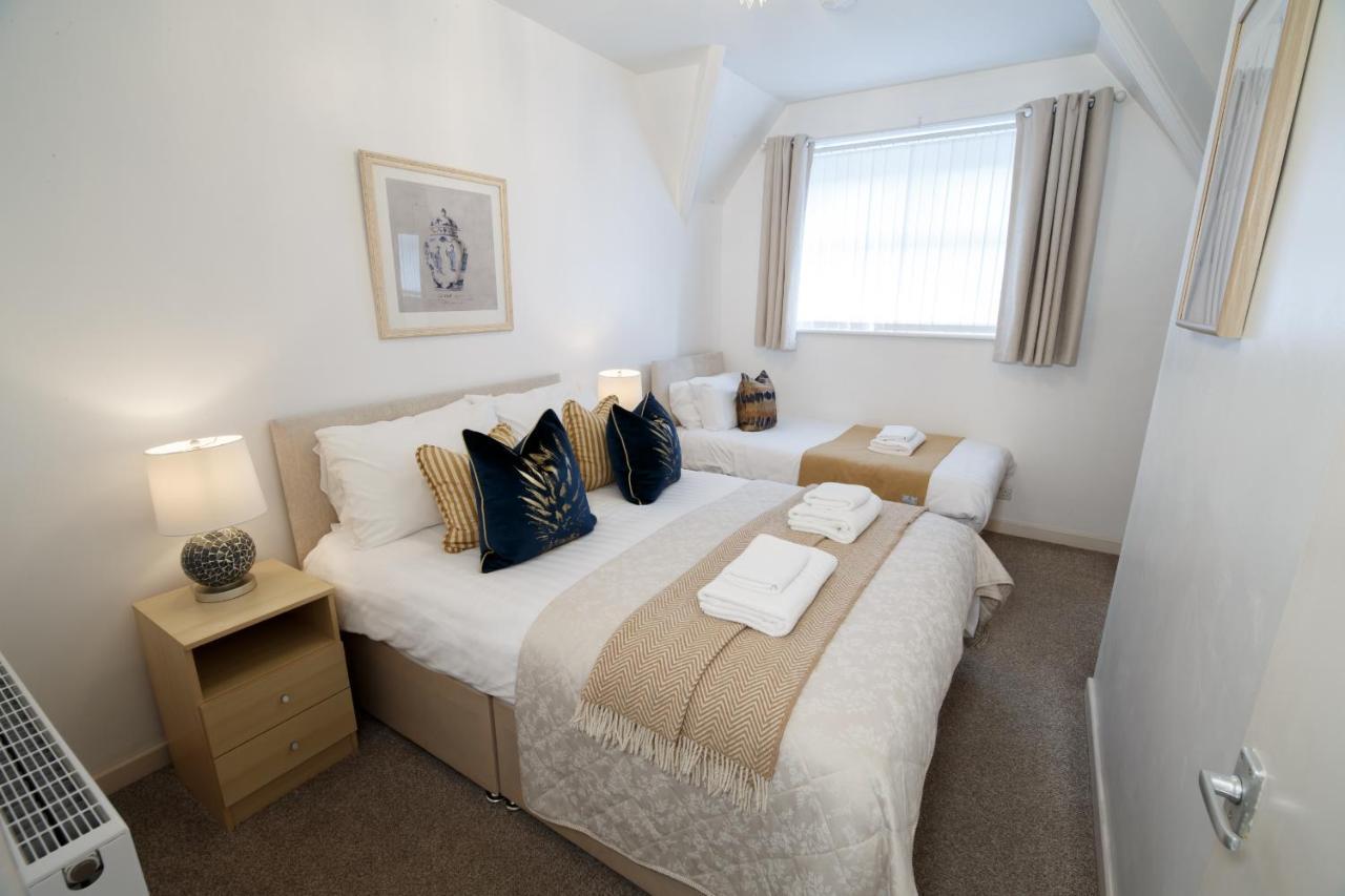 Mode - The Old School House Apartamento Lytham St Annes Exterior foto
