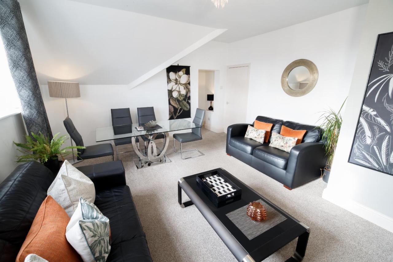 Mode - The Old School House Apartamento Lytham St Annes Exterior foto