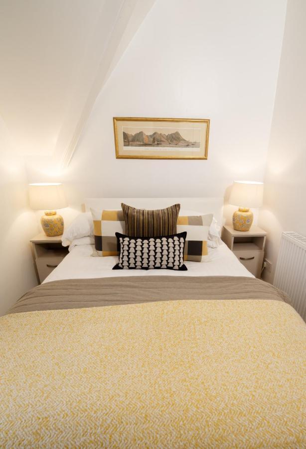 Mode - The Old School House Apartamento Lytham St Annes Exterior foto