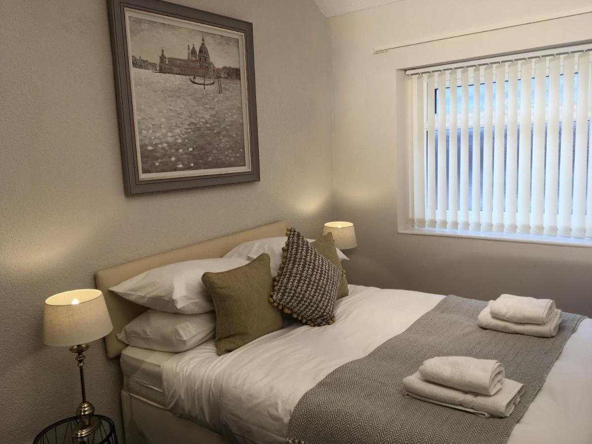 Mode - The Old School House Apartamento Lytham St Annes Exterior foto