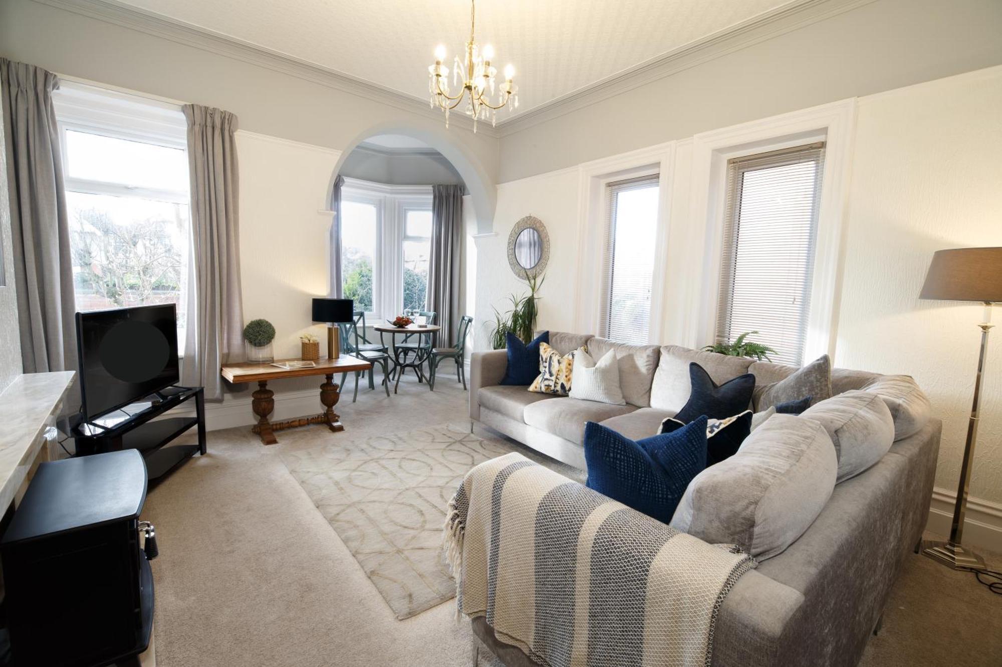 Mode - The Old School House Apartamento Lytham St Annes Exterior foto